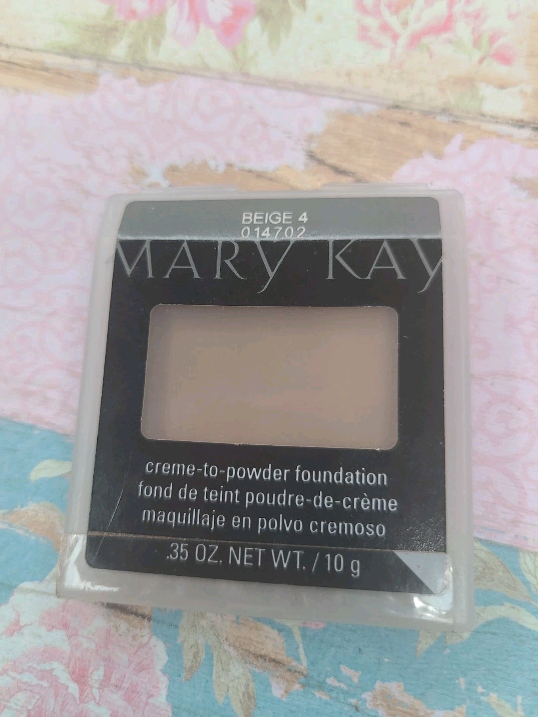 Mary Kay BEIGE 4 Creme to Powder Foundation .35 oz BNIB