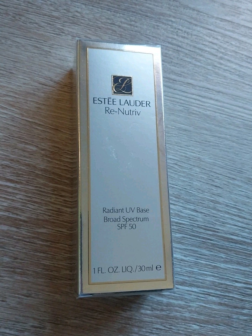 Estee Lauder Re-Nutriv Radiant UV Base Broad Spectrum SPF 50 NEW SEALED 1 FL. OZ