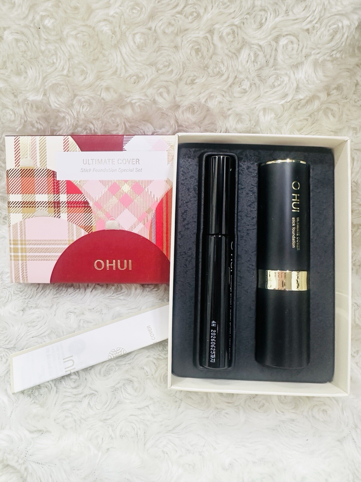 O HUI Ultimate Cover Stick Foundation + Mascara Special Set 2pcs #1 Milk Beige