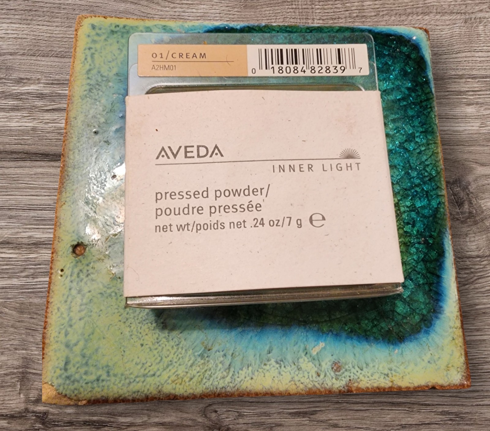 AVEDA CREAM 01 MINERAL PRESSED POWDER INNER LIGHT Discontinued RARE