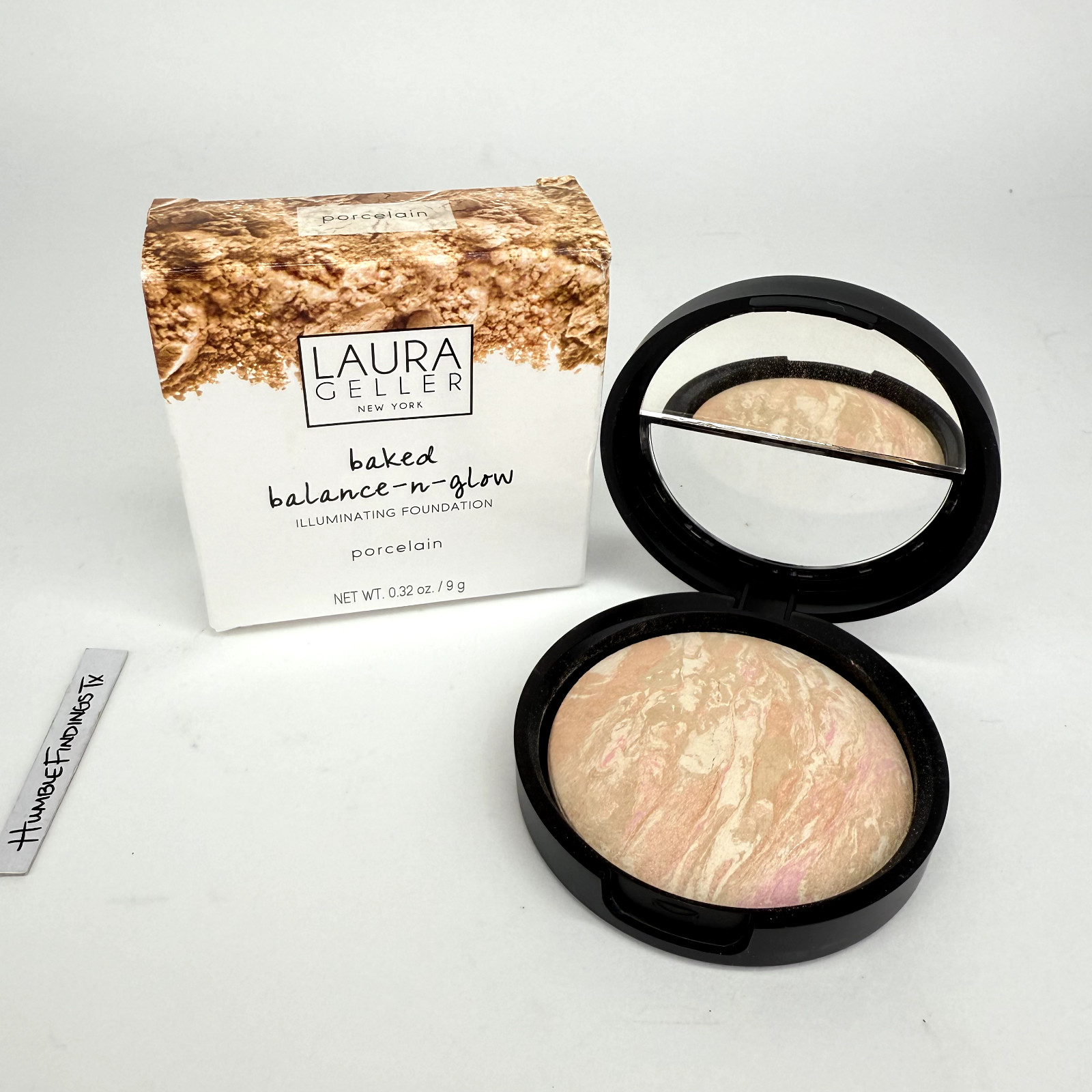 Laura Geller Baked Balance-N-Glow Illuminating Foundation PORCELAIN 9g or 18g