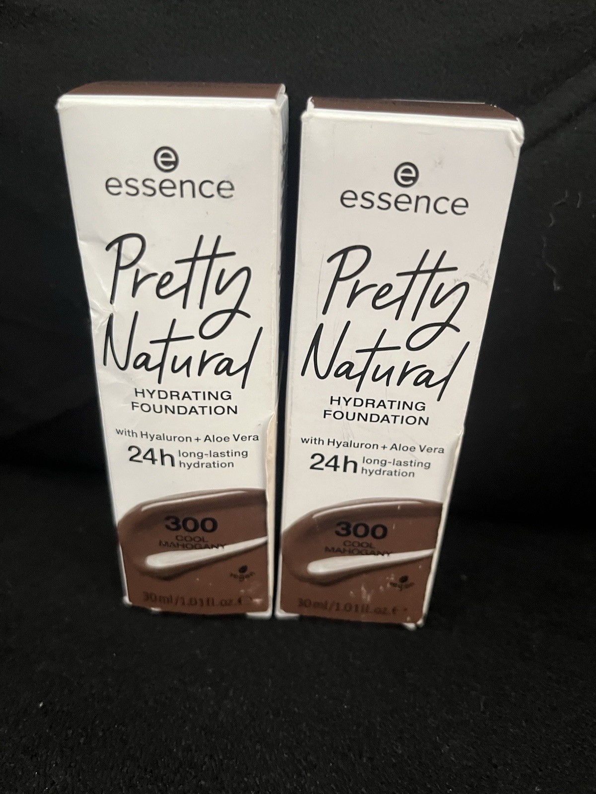 Pretty Natural Hydrating Foundation 300 COOL MAHOGANY /pack of 2 / 30ml each