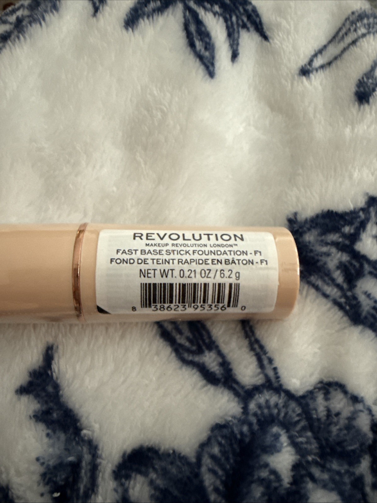 Revolution Foundation Shade F1