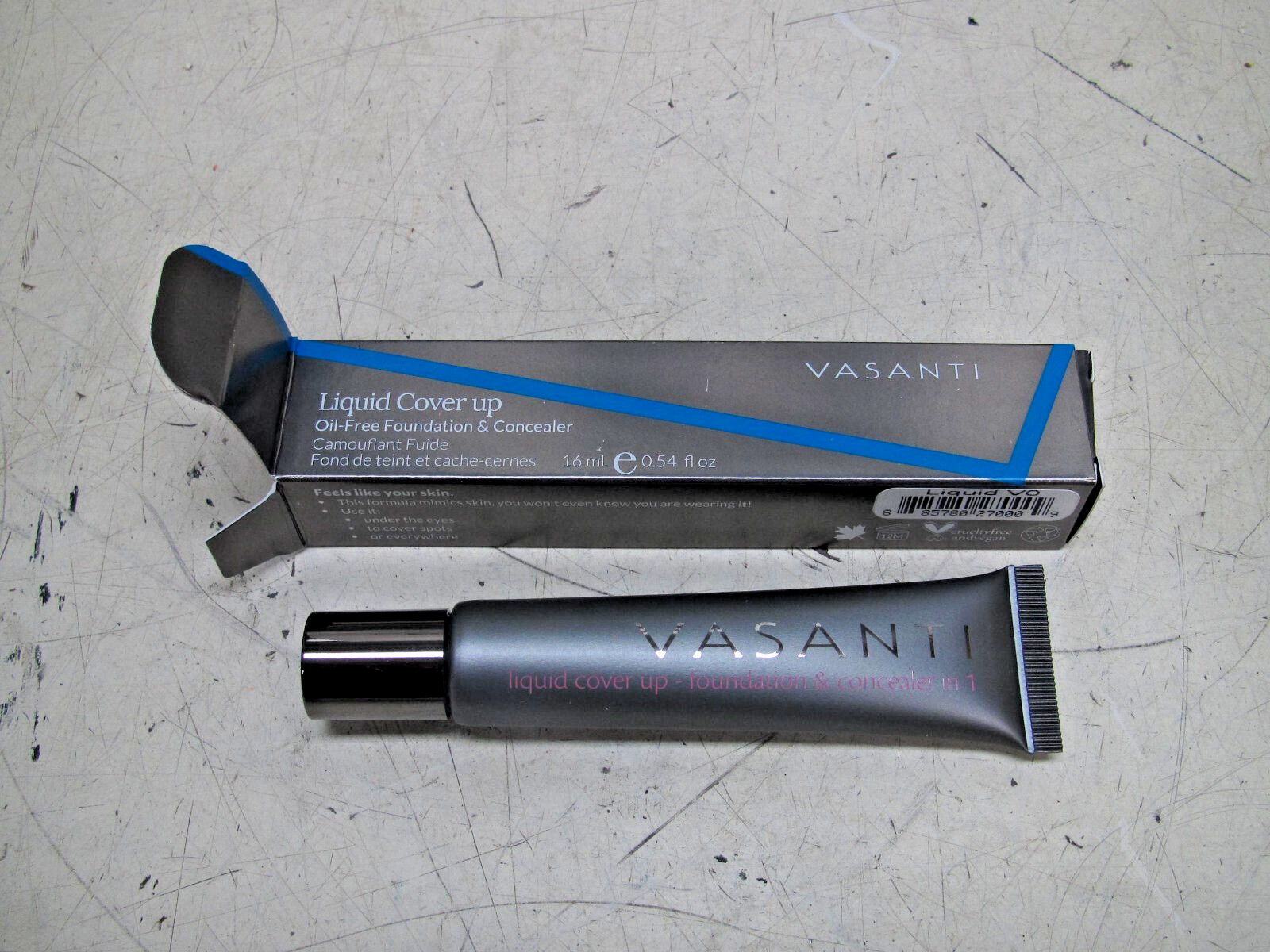 NEW Vasanti Liquid Cover Up Oil Free Foundation Concealer 16ml / 0.54 oz Liquid