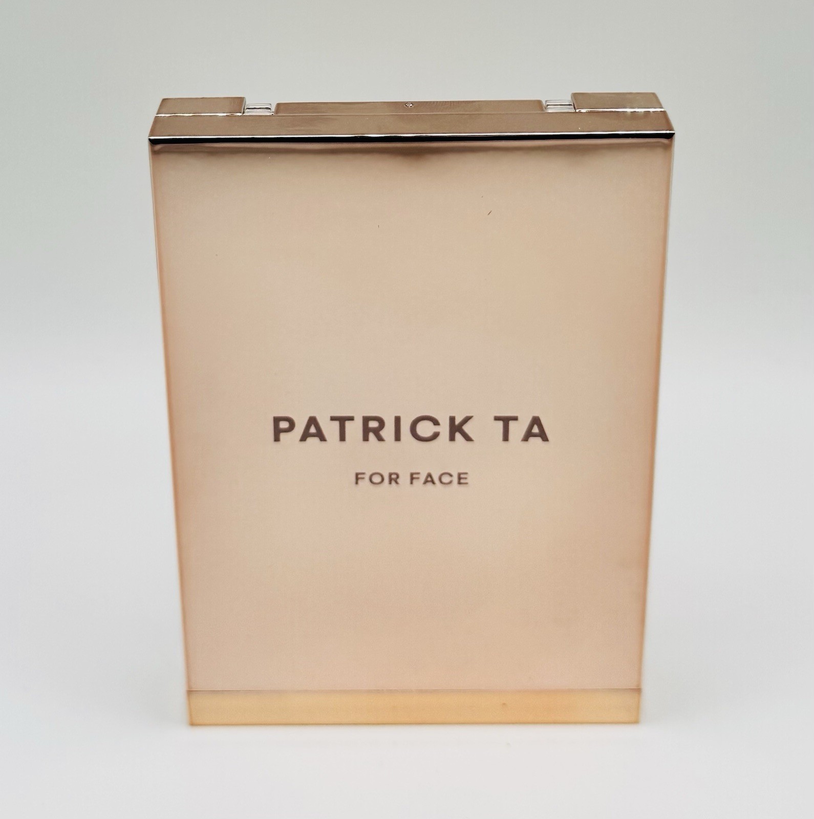 PATRICK TA Major Skin Creme Foundation and Finishing Powder Duo ~ FAIR 4 ~