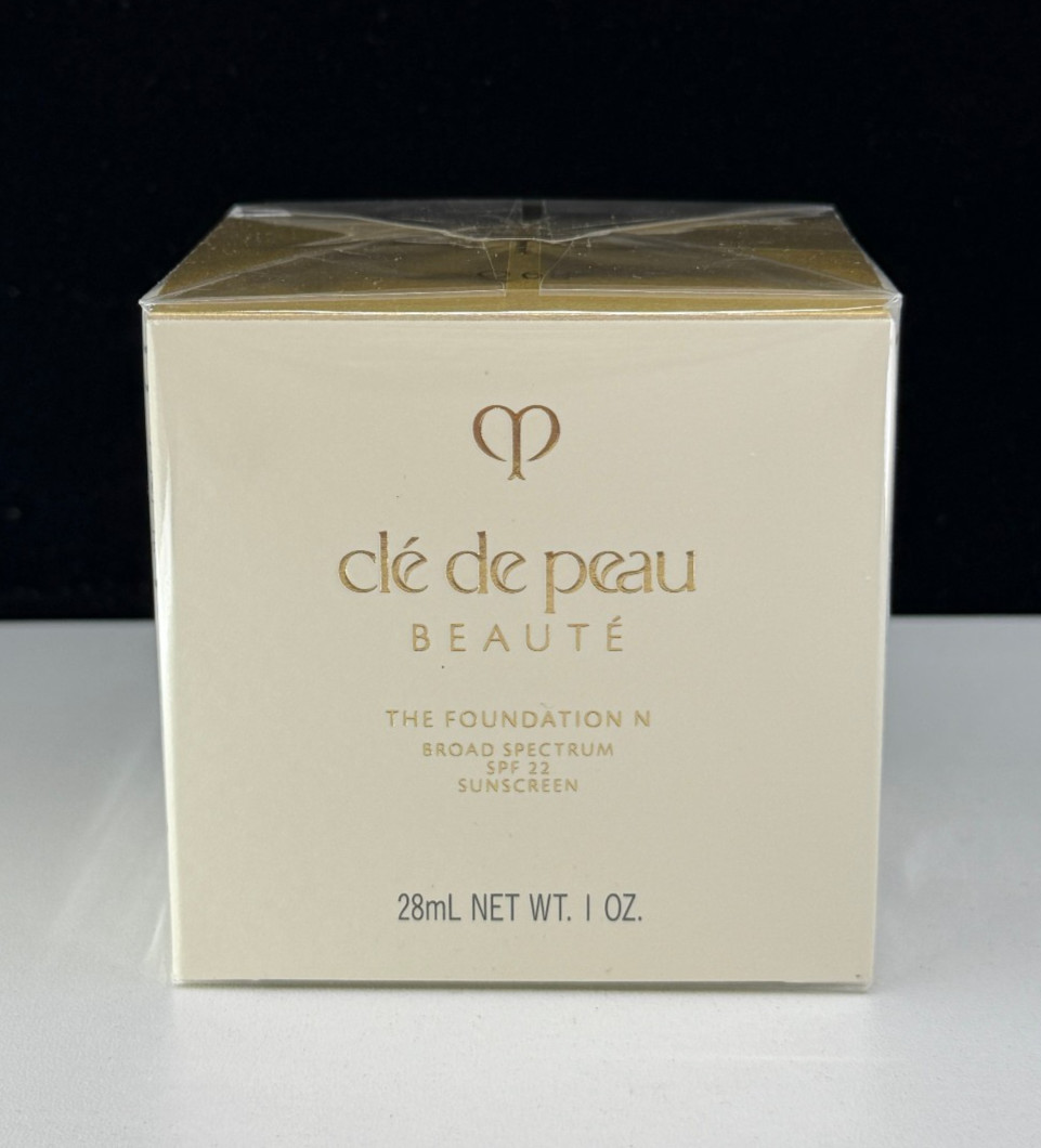 Cle De Peau Beaute The Foundation Broad Spectrum O 60 SPF 22 1 oz 28 ml NIB