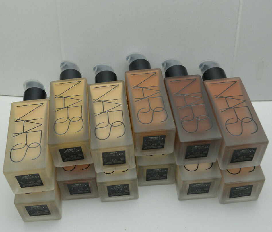 NARS All Day Luminous Weightless Foundation 1 oz / 30ml