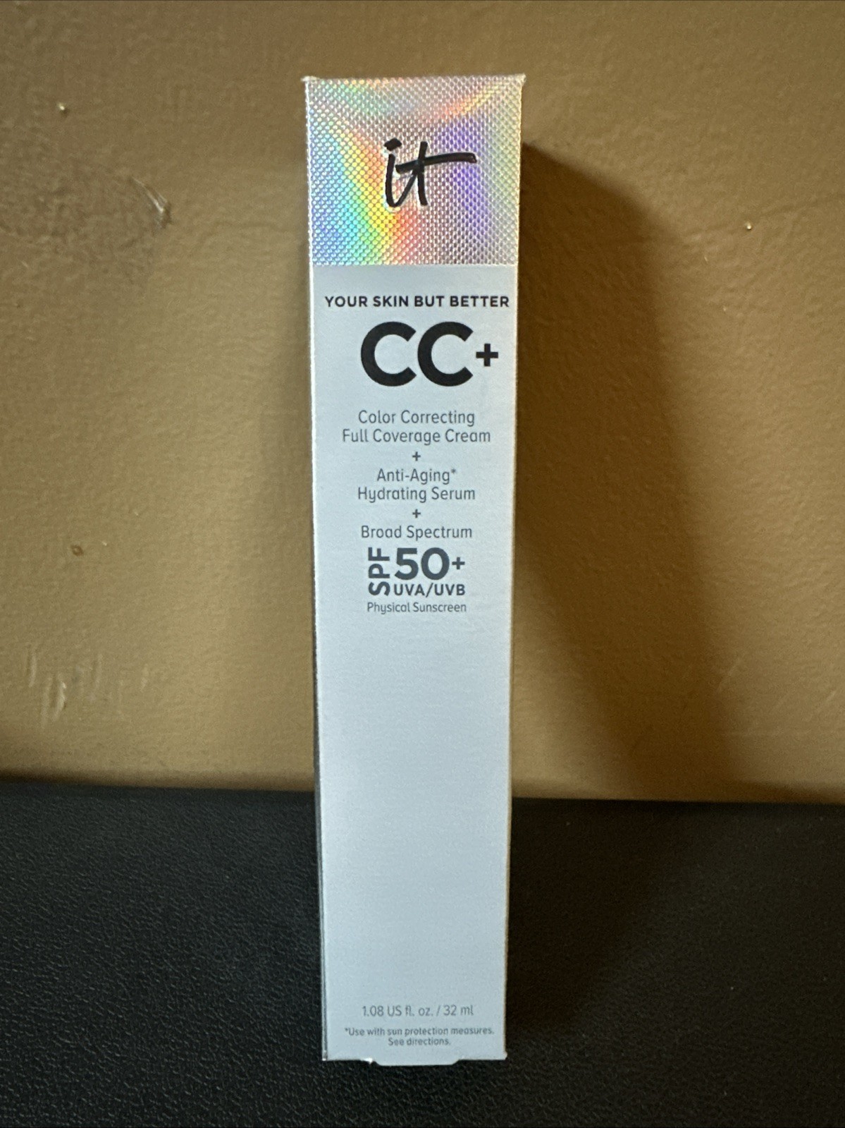 It Cosmetics CC+ Cream Full-Coverage Foundation with SPF 50+-Medium Tan-NEW