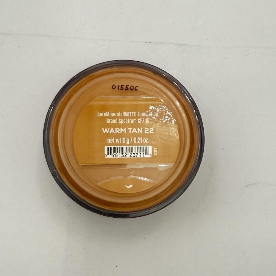 bareMinerals Matte SPF 15 Foundation – Warm Tan 22, 6g/0.21oz