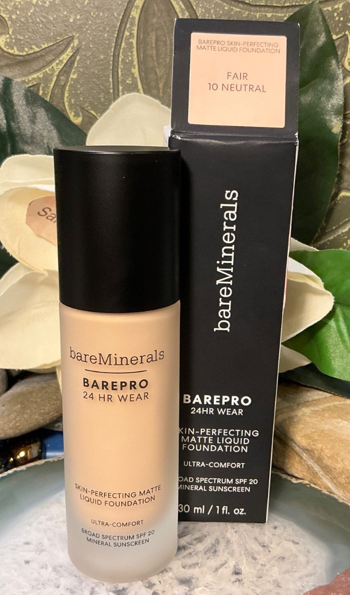 BAREMINERALS BAREPRO 24Hr WEAR ~FAIR 10 NEUTRAL~SKIN PERFECTING MATTE FOUNDATION