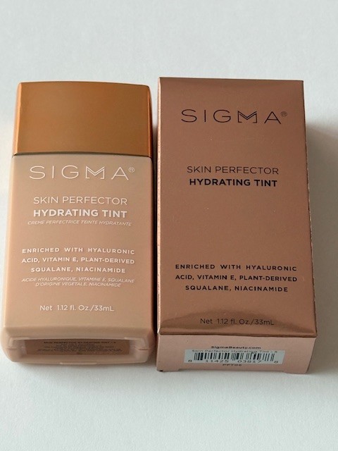 Sigma Skin Perfector Hydrating Tint Dark Golden Tint 1.12 fl oz /33 ml Free ship