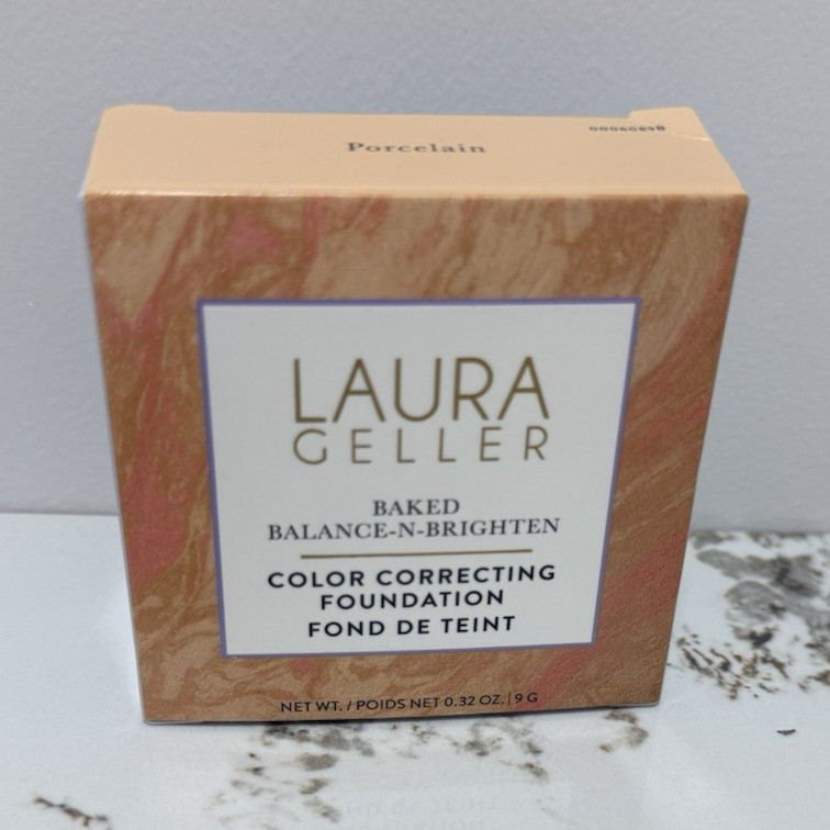 Laura Geller Baked Balance-n-Brighten Foundation Porcelain 0.32 oz