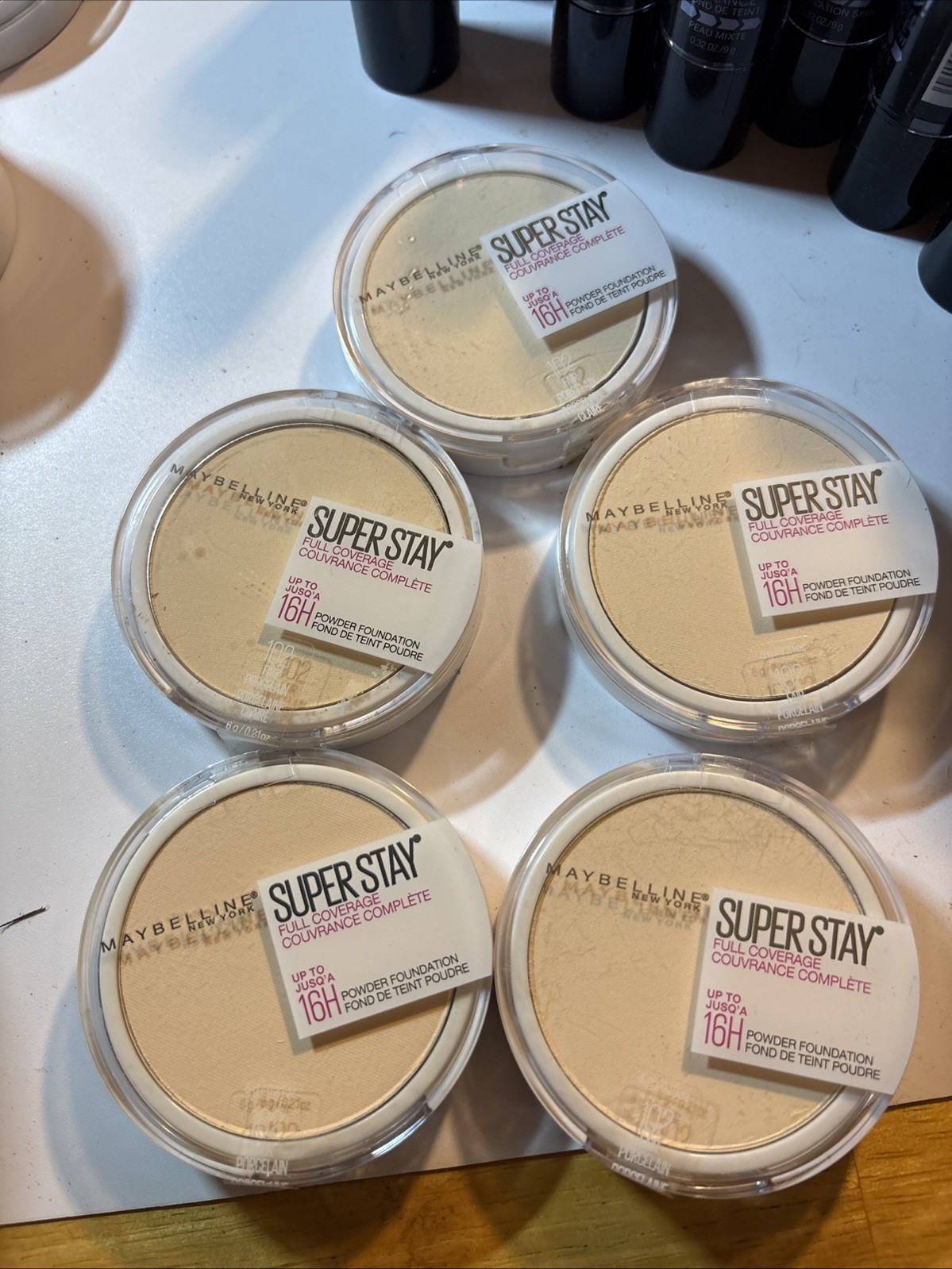 Maybelline Super stay Full Coverage Powder Foundation 102 Fair Porcelain NEW