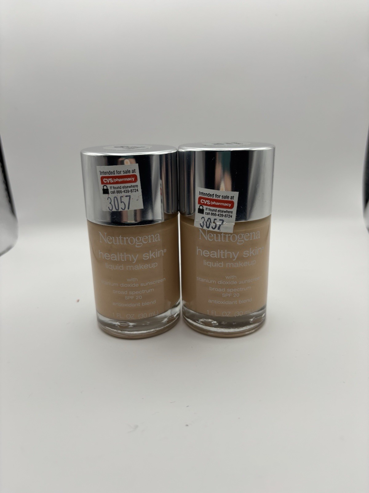 Neutrogena Healthy Skin Liquid Makeup 2-pack- 10 Classic Ivory – NEW EXPIRED