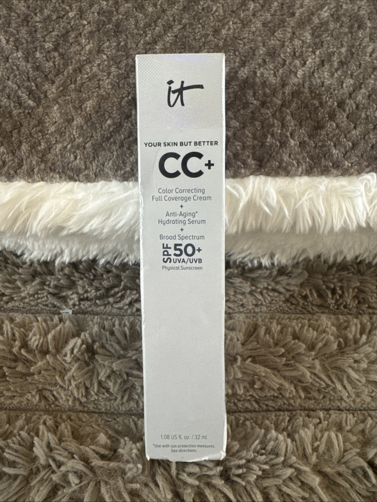 IT CC+ Color Correcting Full Coverage Cream RICH HONEY 1.08 fl oz et75 10/26