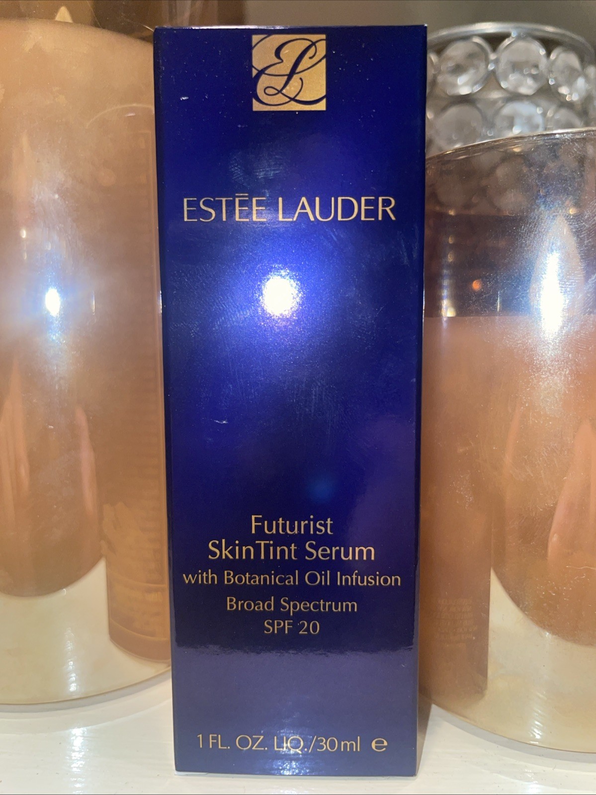 Estée Lauder Futurist Skin Tint Serum Foundation 2N1 Desert Beige SPF 20 1 fl oz