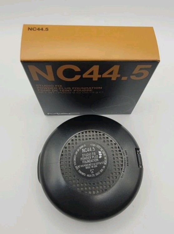 MAC Studio Fix Powder Plus Foundation – NC44.5 – 15g Full Size – New & Authentic