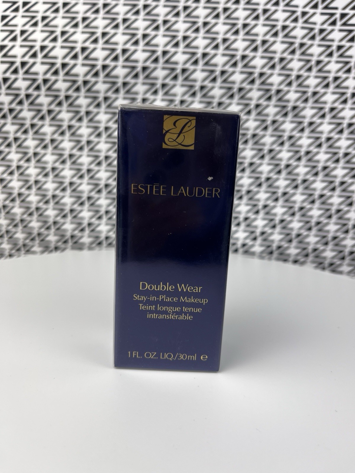 Estée Lauder Double Wear Makeup Foundation – 1 fl oz/30ml-4W3