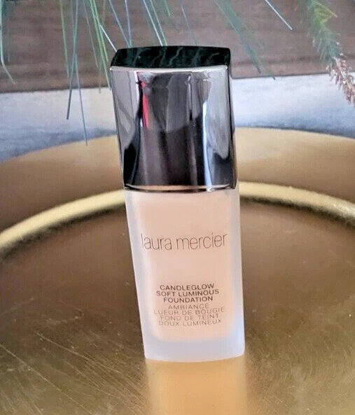Laura Mercier Women’s Candleglow Soft Luminous Foundation – 1 fl oz / 30 ml-Dune