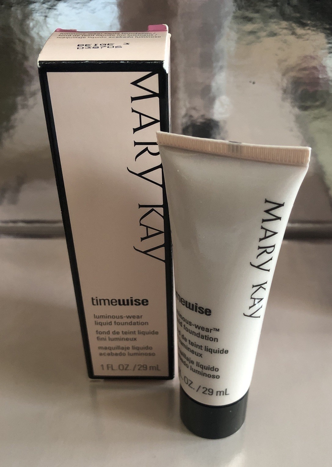 MARY KAY Timewise Luminous-Wear Liquid Foundation BEIGE 3 1 fl oz Normal to Dry