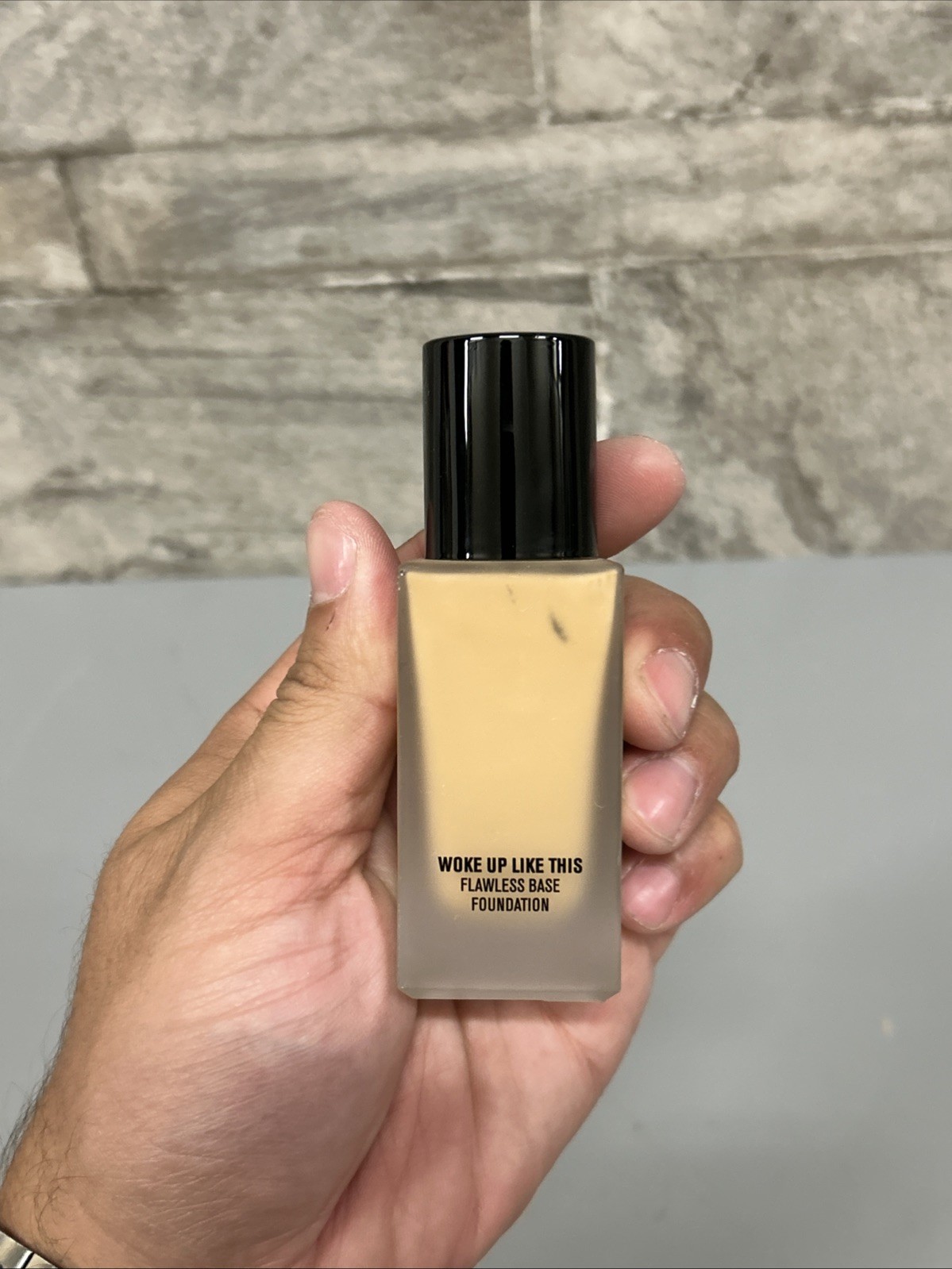 il MAKIAGE FOUNDATION #120 NEW IN THE BOX 1 FL OZ.
