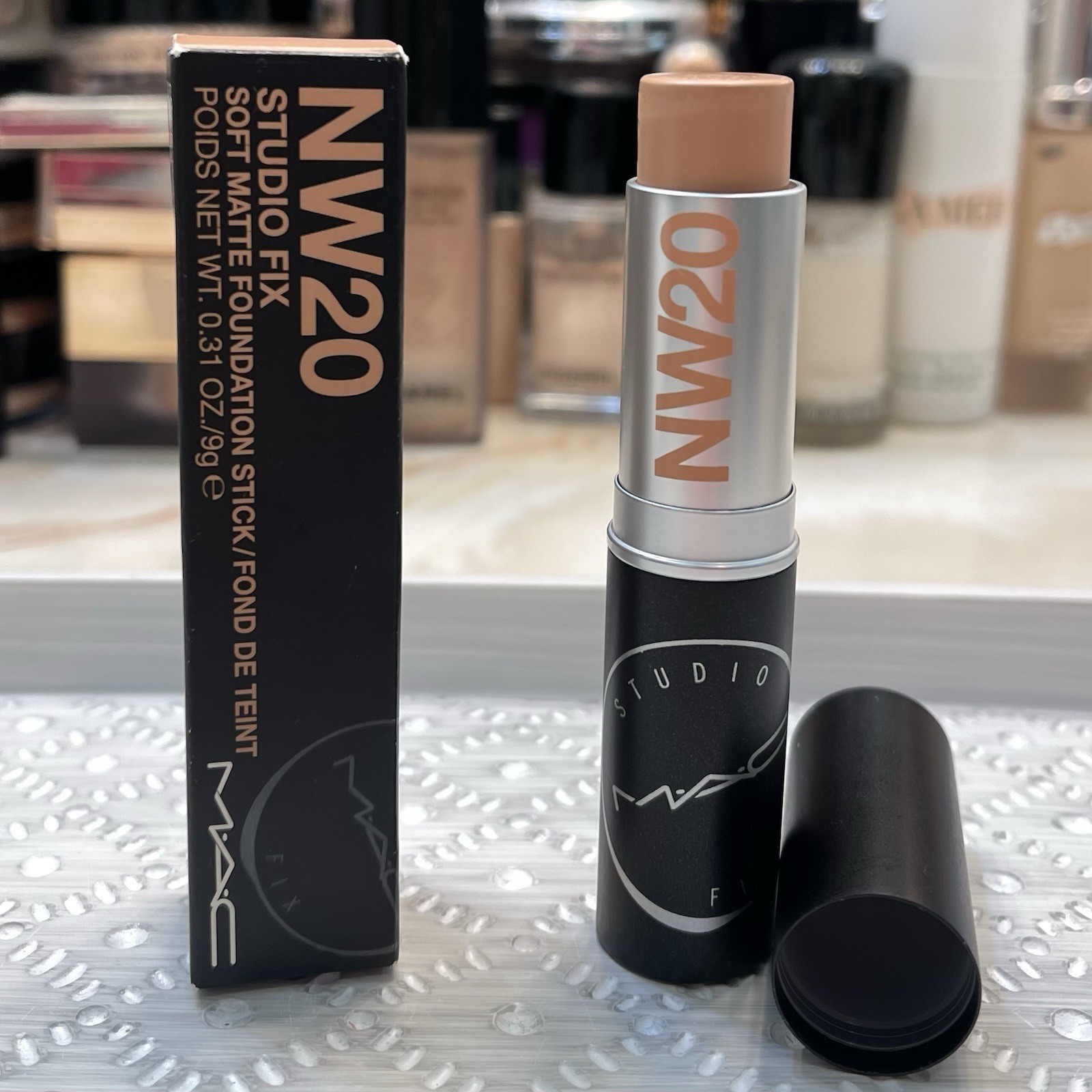 MAC ~ ‘NW20’ ~ Studio Fix Soft Matte Foundation Stick ~ Full Size 9 g ~ NIB