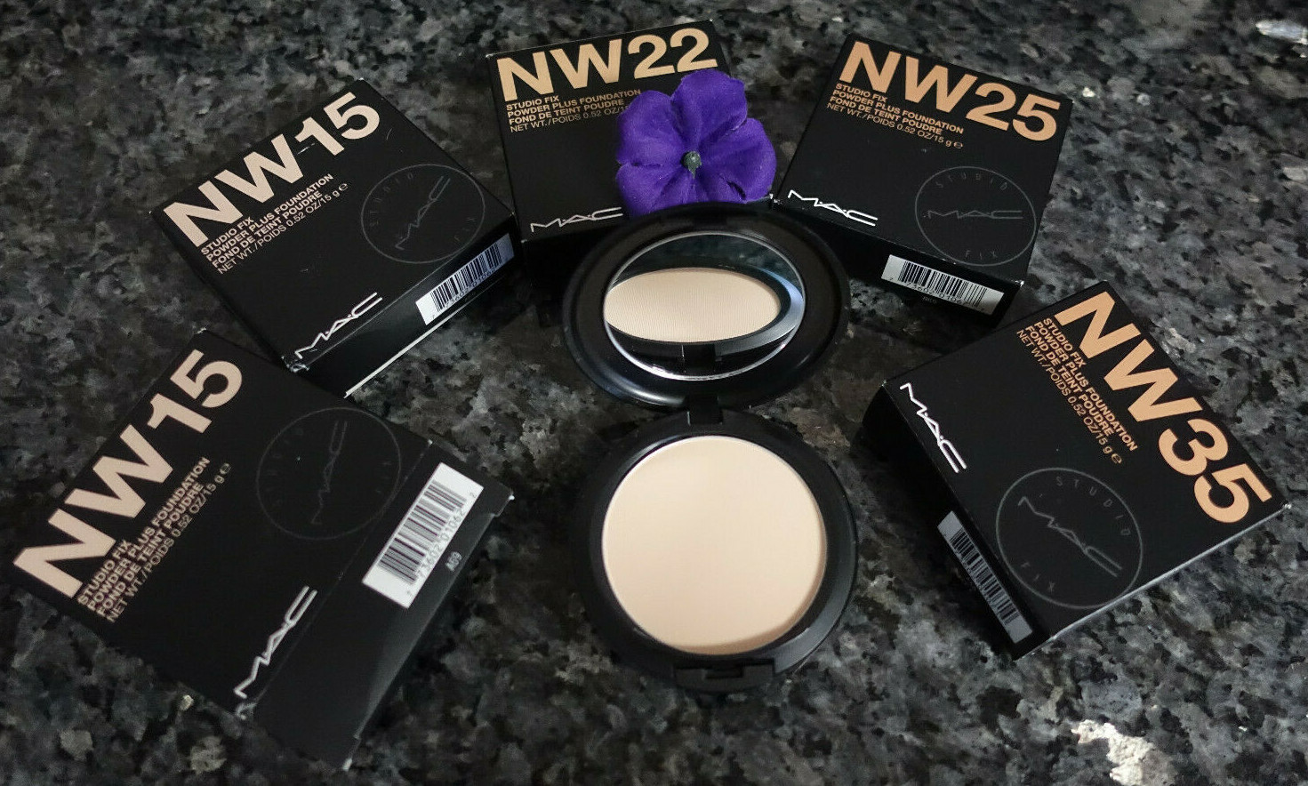 MAC Studio fix powder plus foundation new in box full size 0.52oz