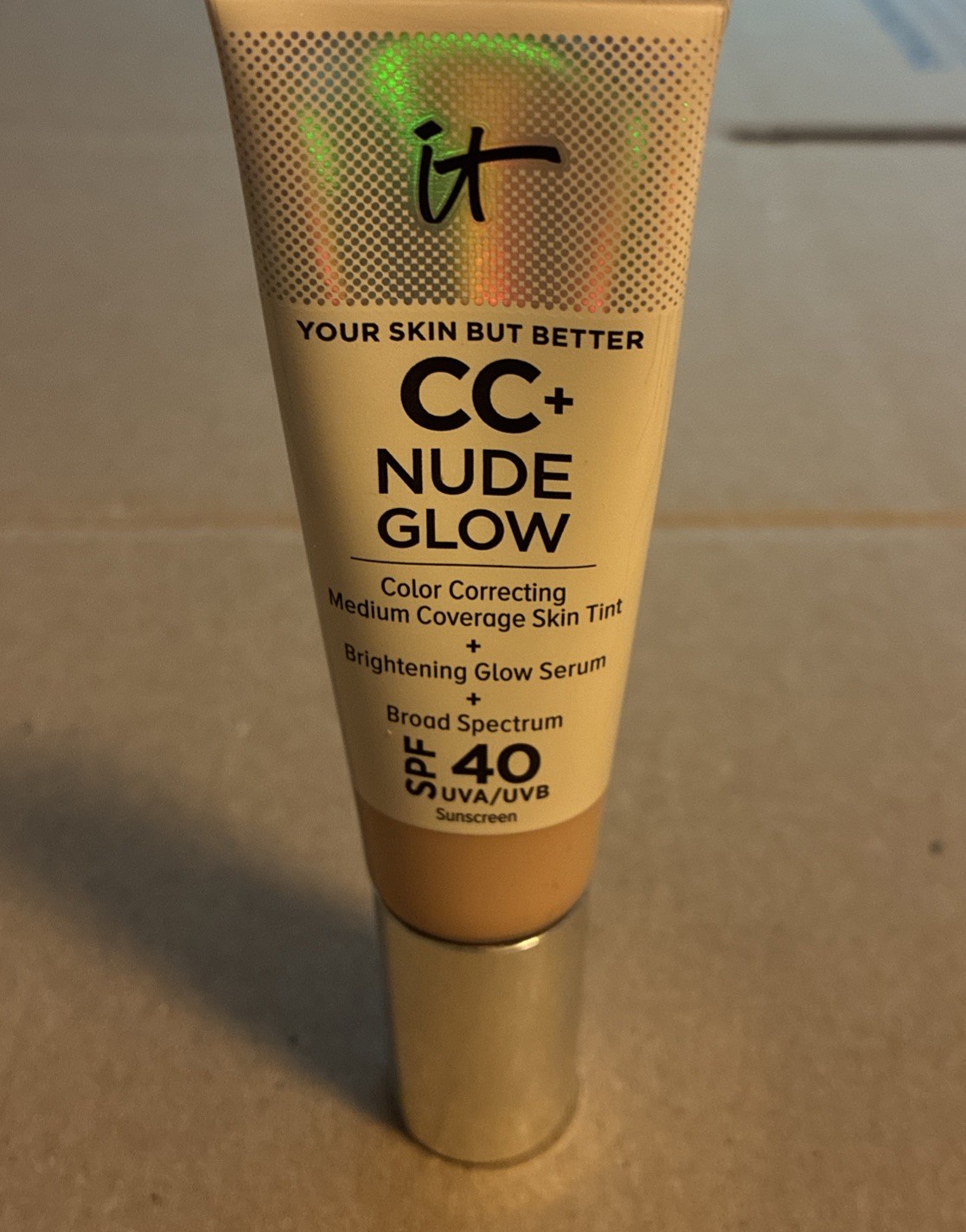 It Cosmetic Your Skin But Better CC+ Nude Glow SPF40 – Medium 11/25 FULL SIZE