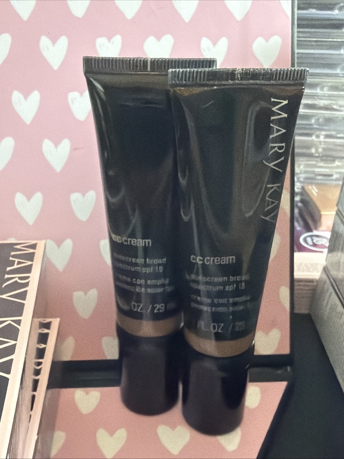 2. X Mary Kay CC Cream Sunscreen Broad Spectrum SPF 15 Very Deep No Box
