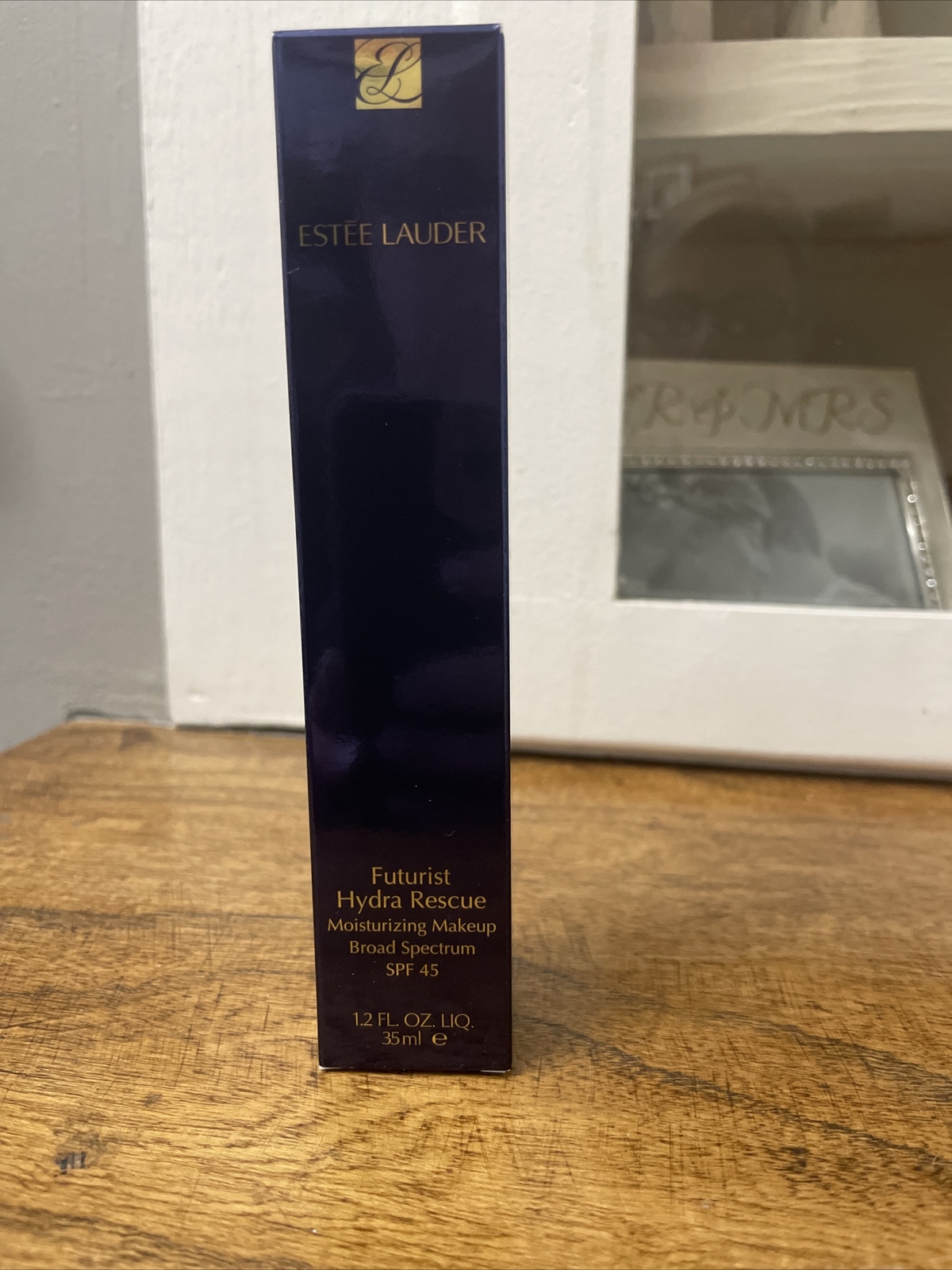 Estée Lauder Futurist Hydra Rescue Moisturizing Makeup SPF 45 7N2 RICH AMBER