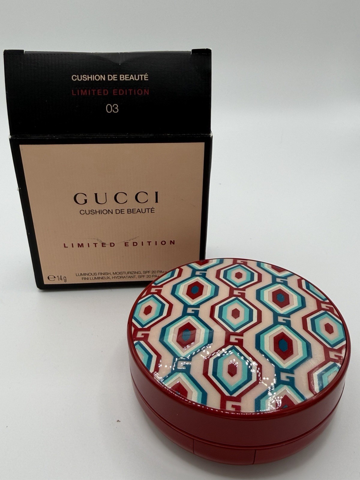 Gucci Cushion de Beauté Limited Edition Cushion Foundation 03 NIB SPF20 PA++