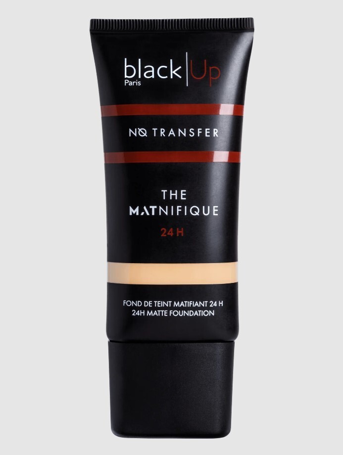 Black up the Matnifique 24H Matte Foundation No Transfer (Please Select Color)