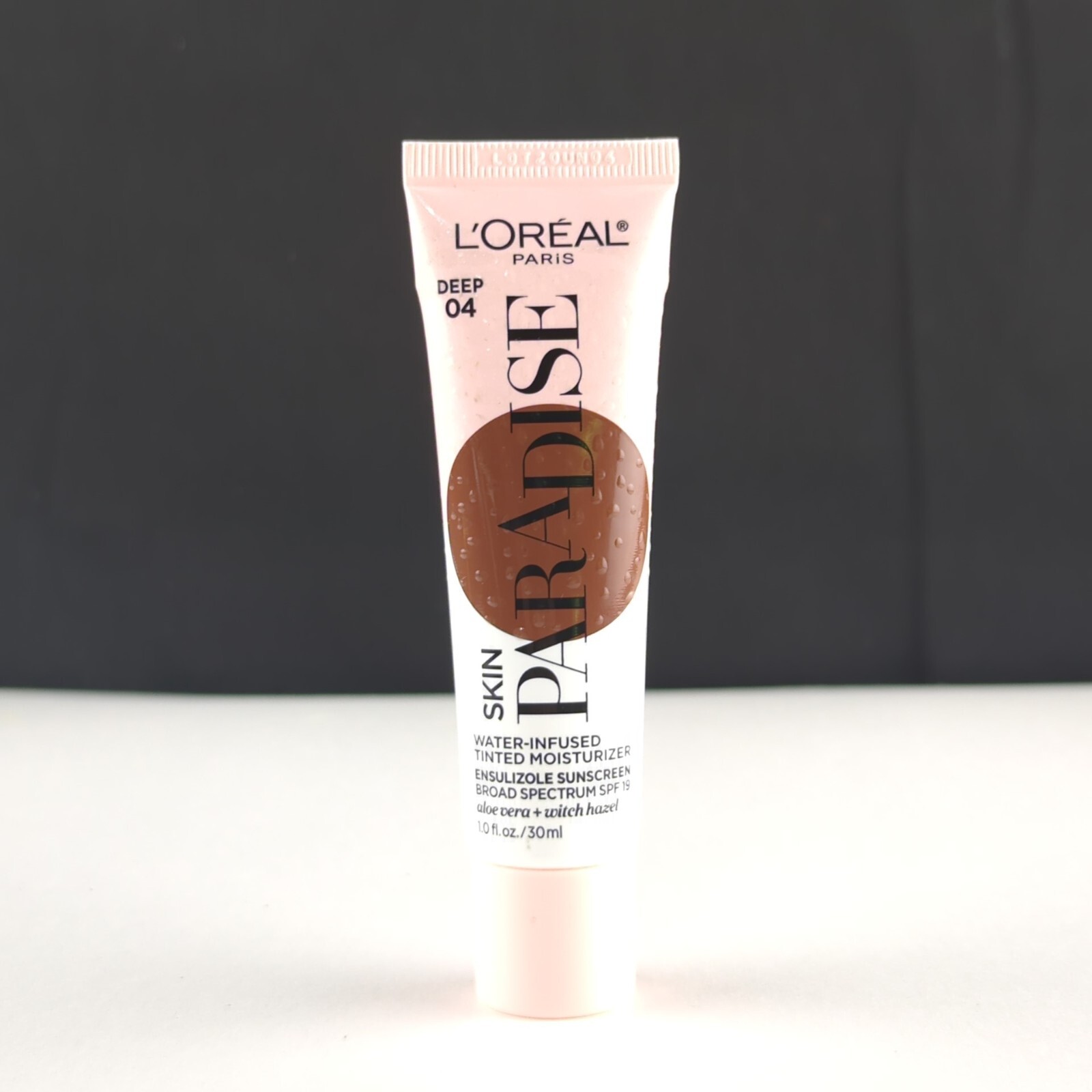 L’Oréal Paris Skin Paradise “Deep 04” Water-Infused Tinted Moisturizer SPF19 1oz