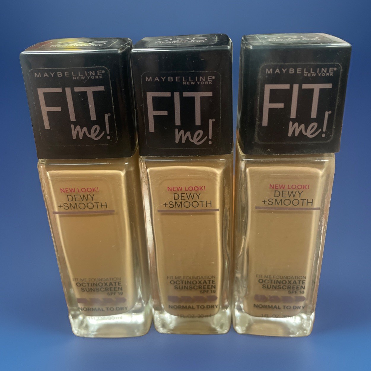 Maybelline Fit Me! Dewy+Smooth Foundation #225 Medium Buff Lot Of 3 Bottles