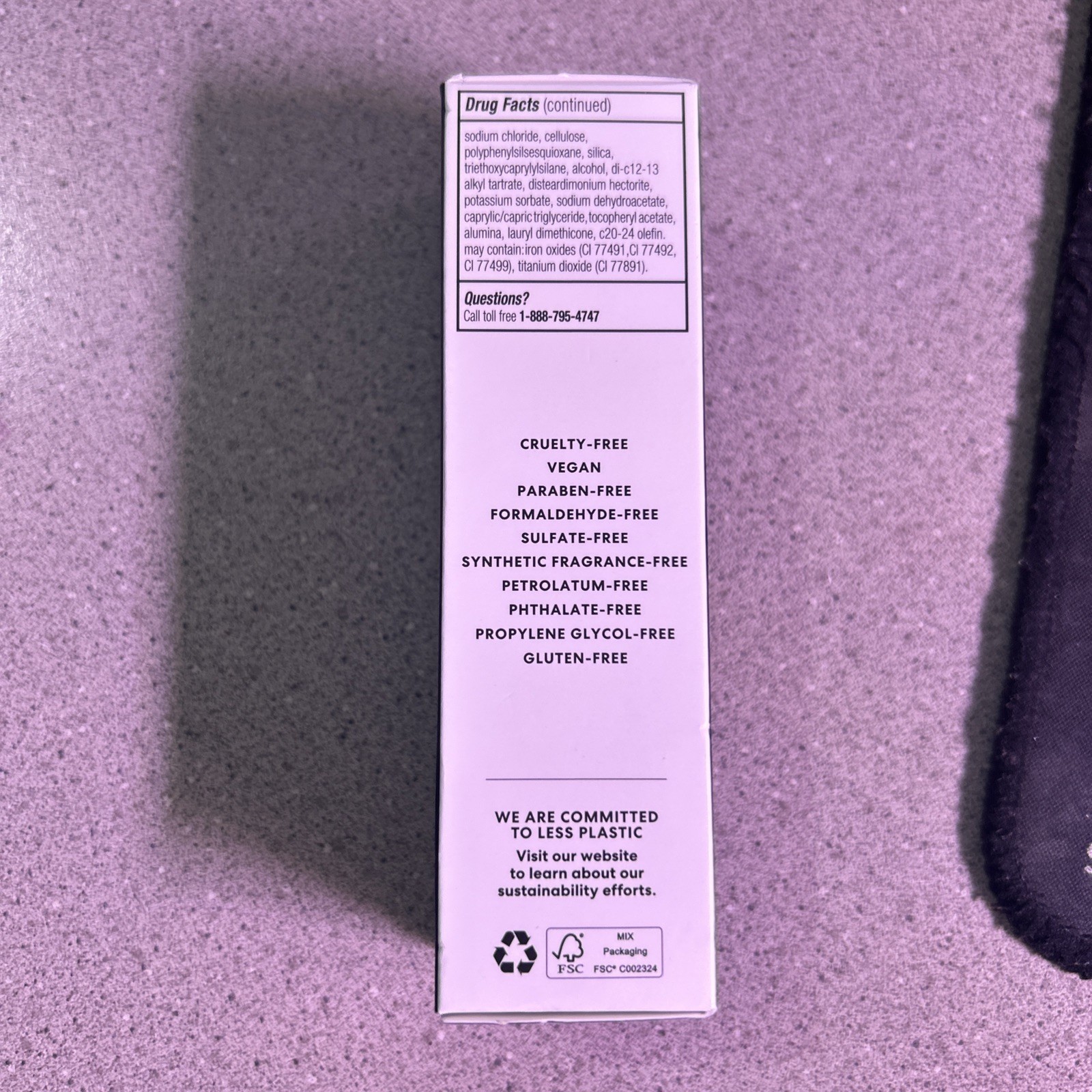 bareMinerals BAREPRO 24HR MATTE FOUNDATION SPF 20 light 26 cool EXP 06/2026