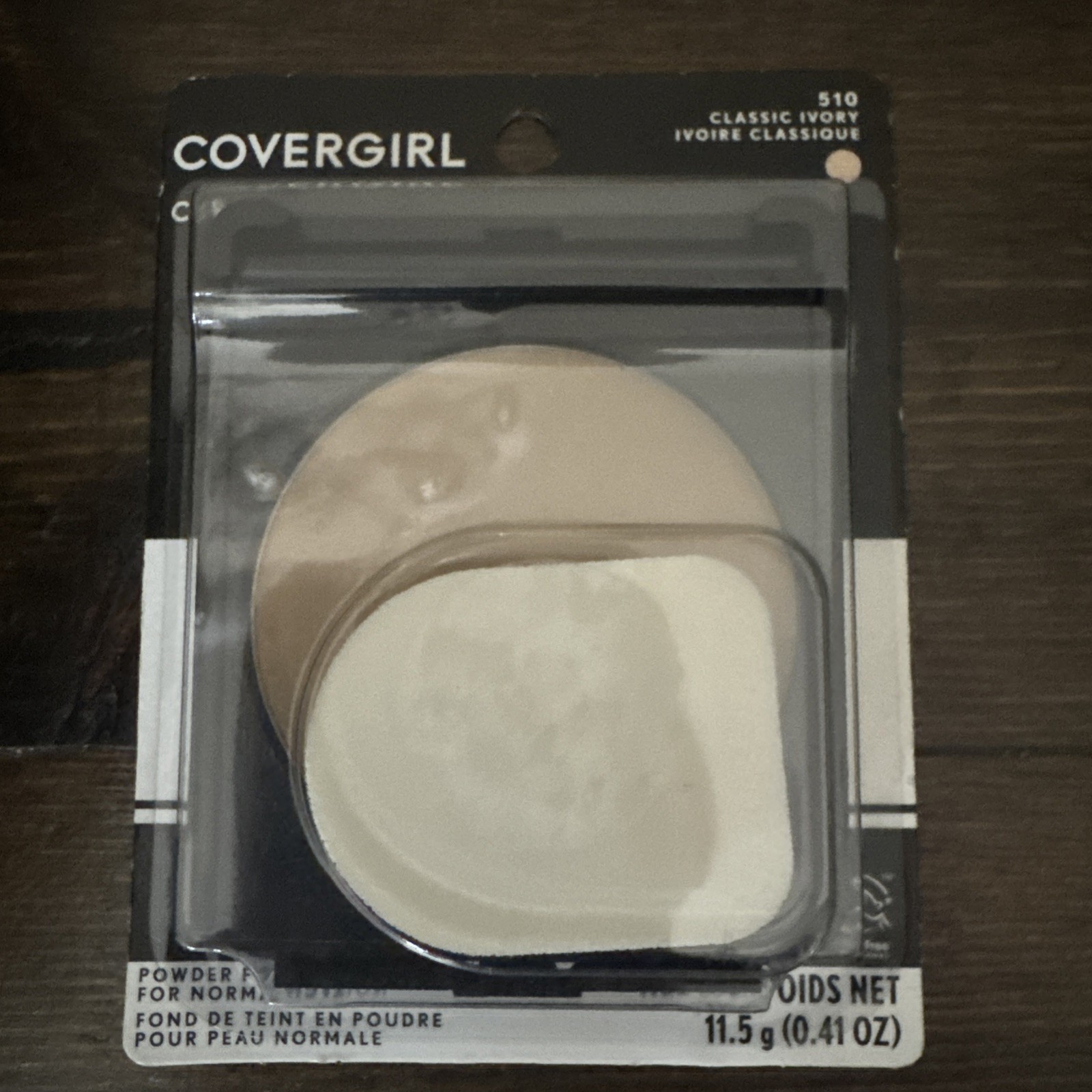 Covergirl 510 Clean Powder Foundation Classic Ivory Makeup .41oz Discontinued