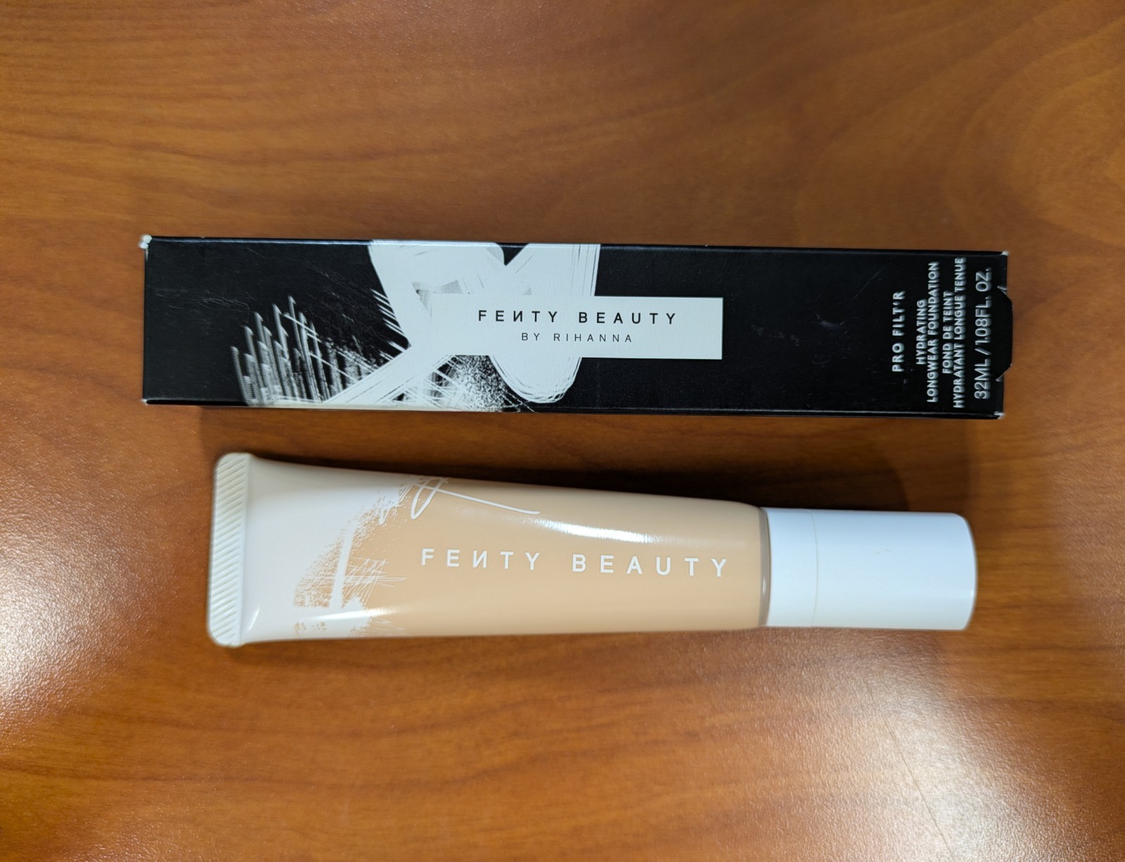 FENTY BEAUTY BY RIHANNA PRO FILT’R SOFT MATTE LONGWEAR FOUNDATION -230; 32Ml.