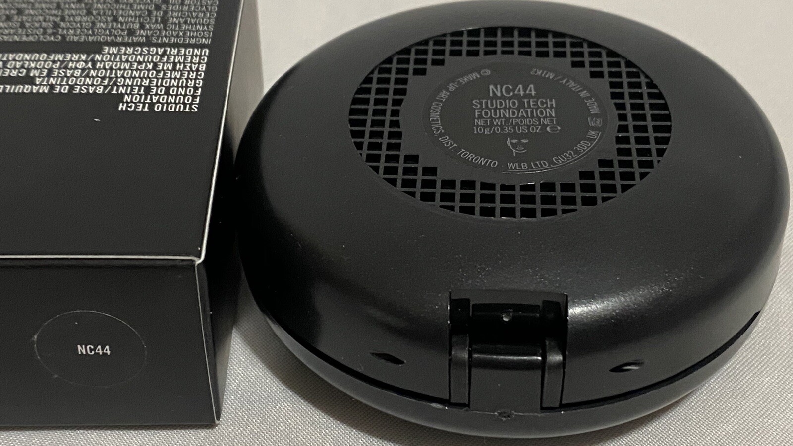 MAC Studio Tech Foundation Shade NC44 Full Size .35oz / 10g New In Box
