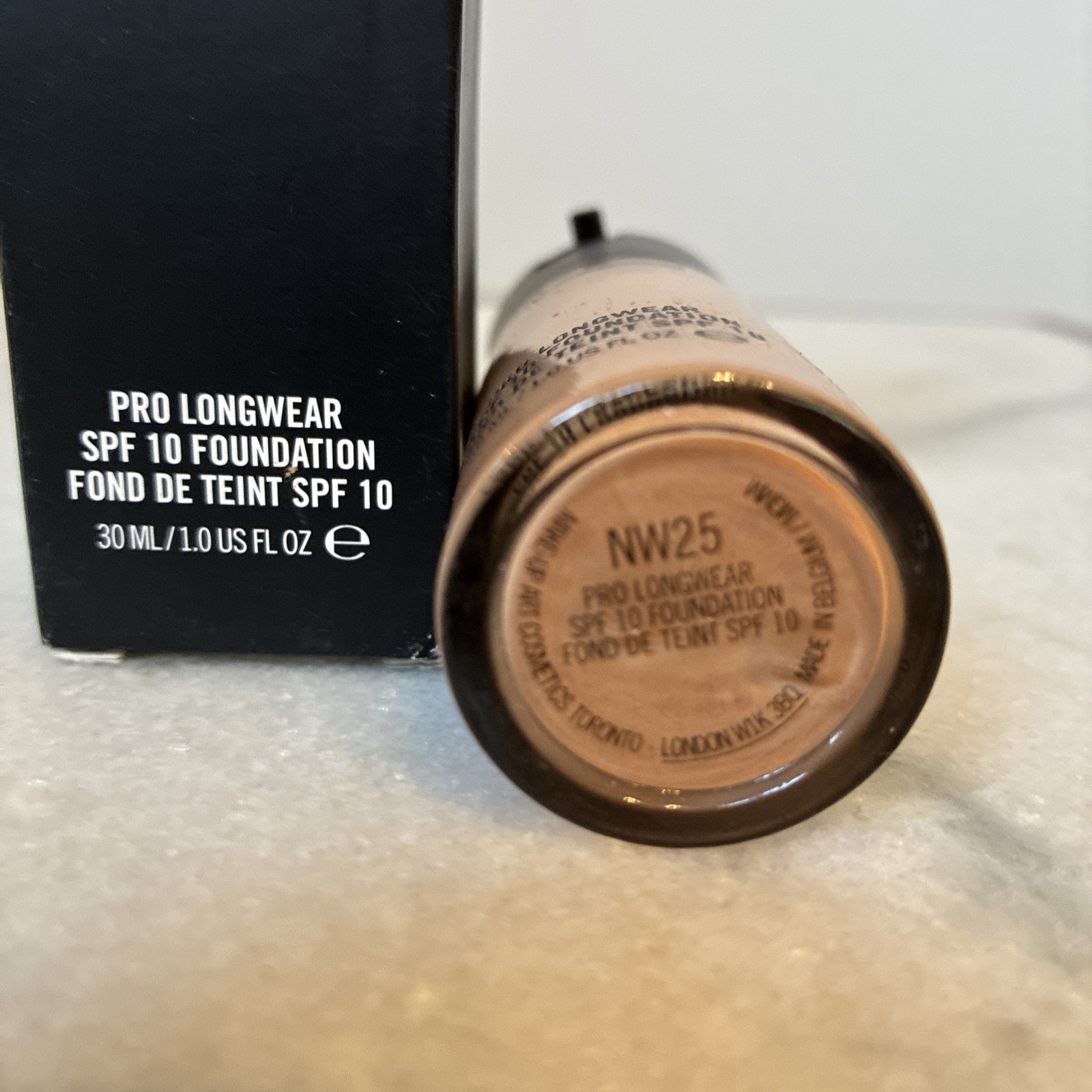 MAC Pro Longwear SPF 10 Foundation NW 25 New Discontinued Rare