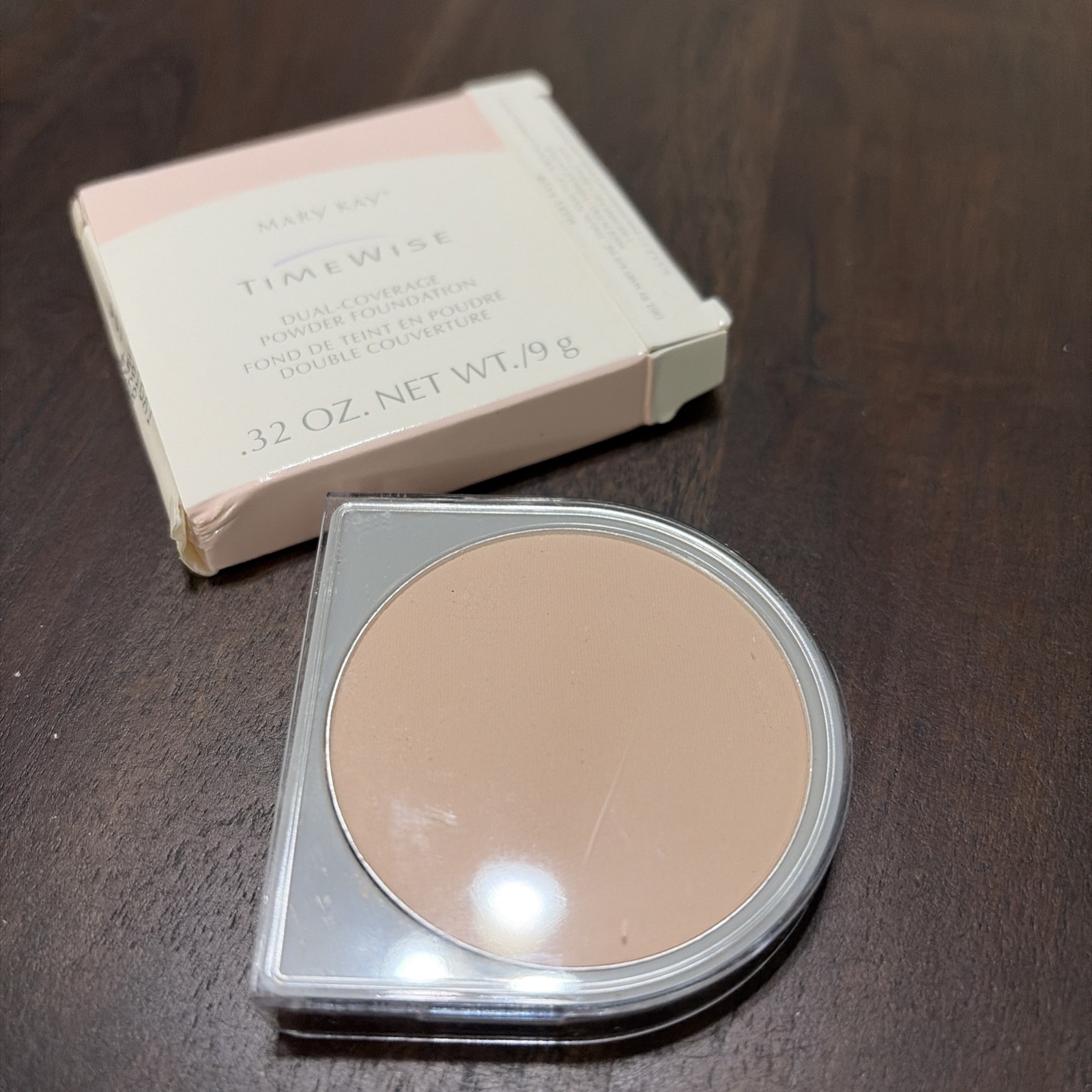 Mary Kay Dual Coverage Powder Foundation Ivory 104 New Discontinued NIB