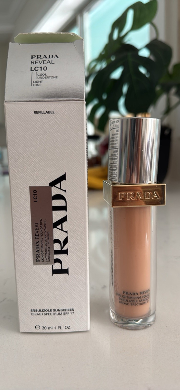 Prada Reveal LC10 Foundation Makeup Refillable