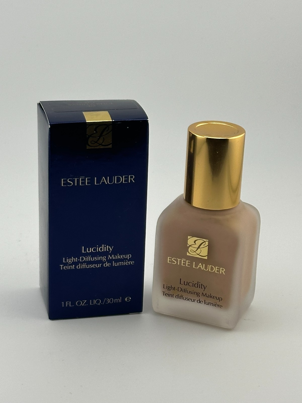 Estee Lauder Lucidity Light-Diffusing Makeup Foundation 2C1 Vanilla Beige 03 NEW