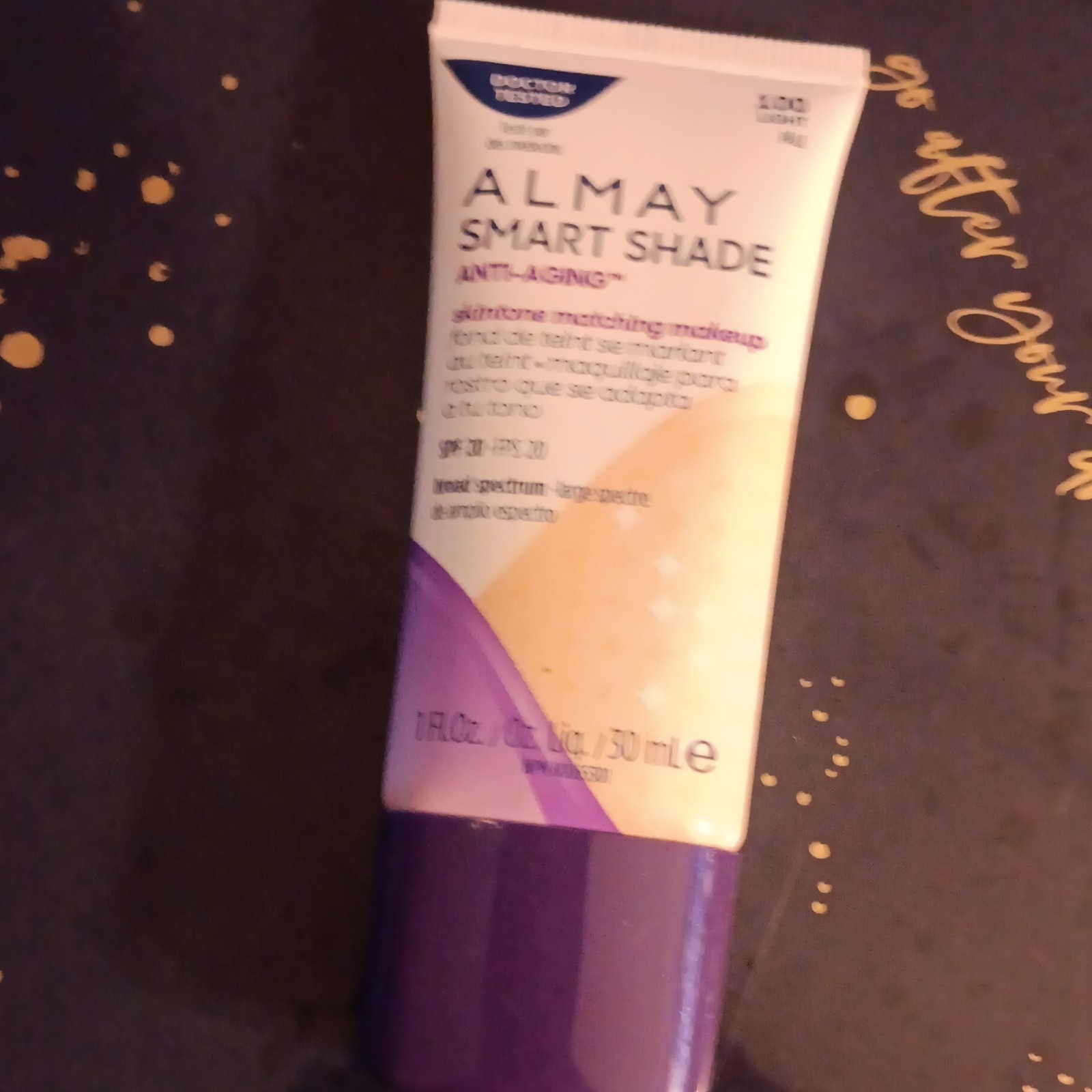 Almay Smart Shade Anti-Aging Foundation 100 Light/Pale Matte Buildable 1 fl oz