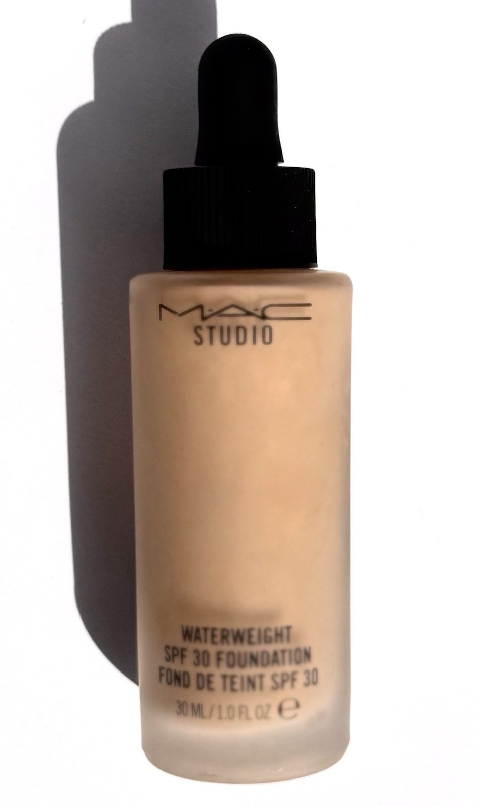 MAC Waterweight SPF30 Foundation NC42 30ml