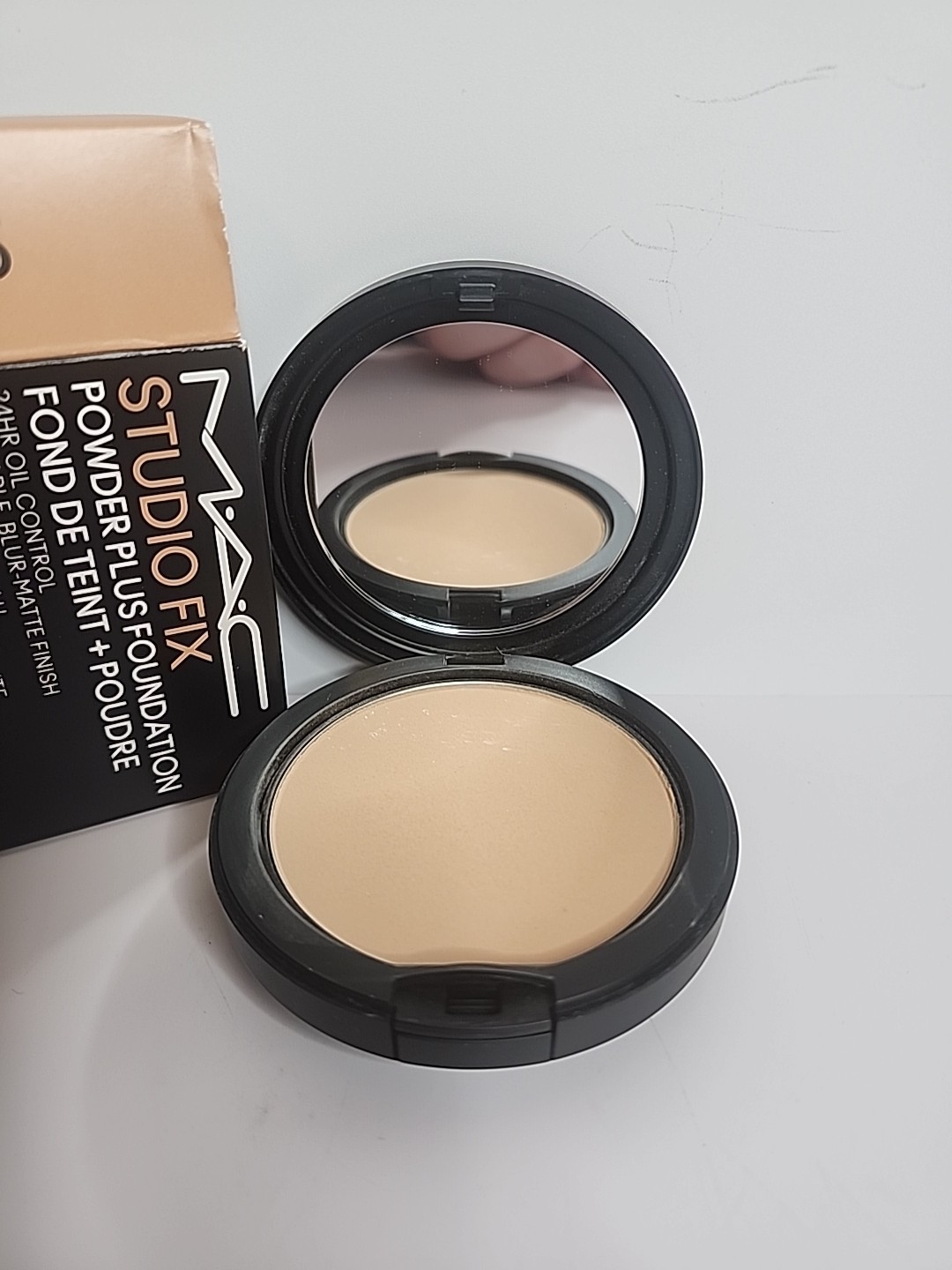 Mac ~ Studio Fix Powder Plus Foundation ~ NW15 NIB