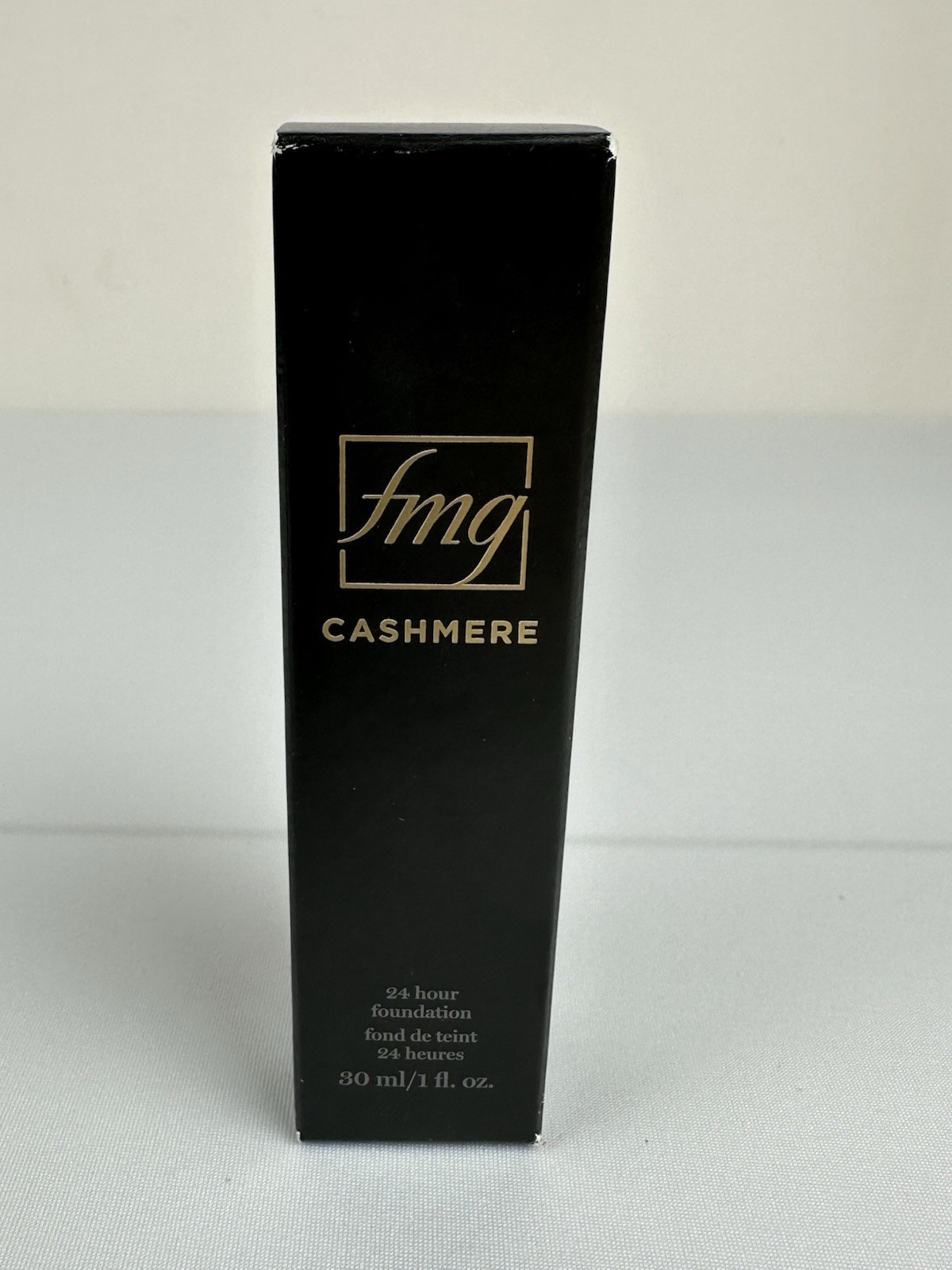 fmg Cashmere 24 hour Foundation- MACADAMIA
