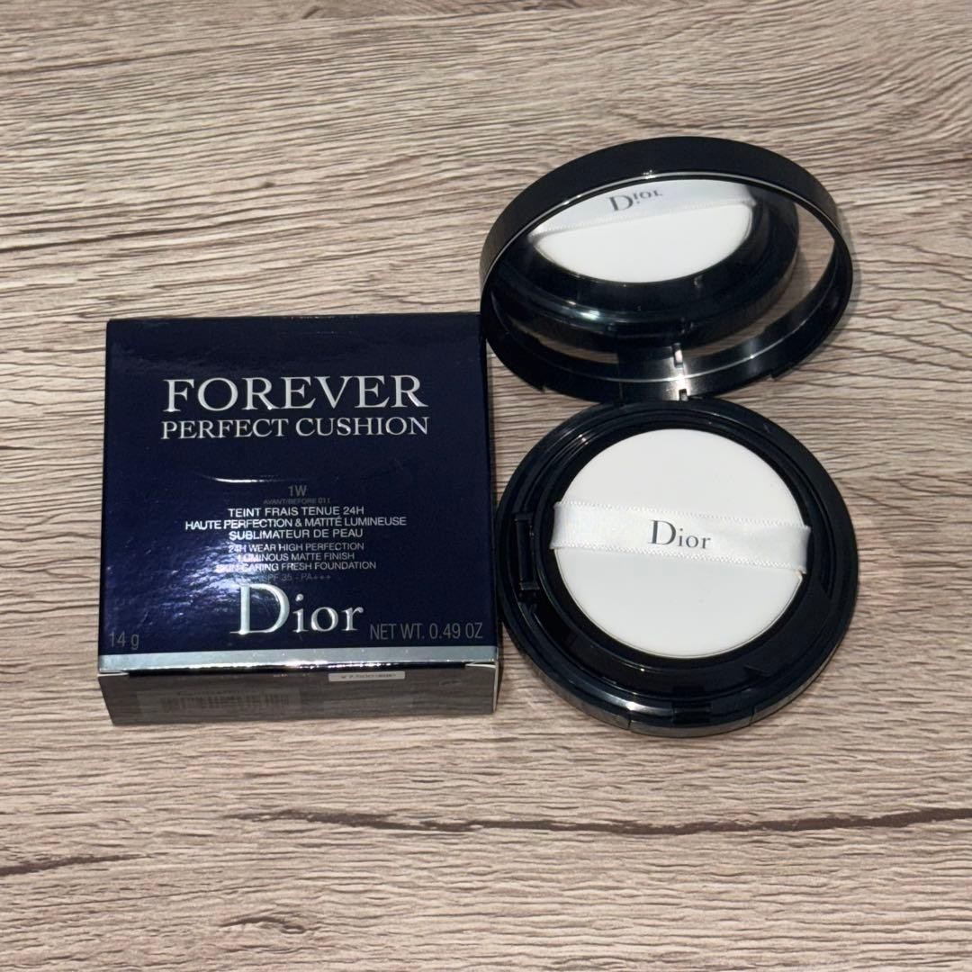 Dior Forever Perfect Cushion 1W SPF35 PA+++ Makeup Compact