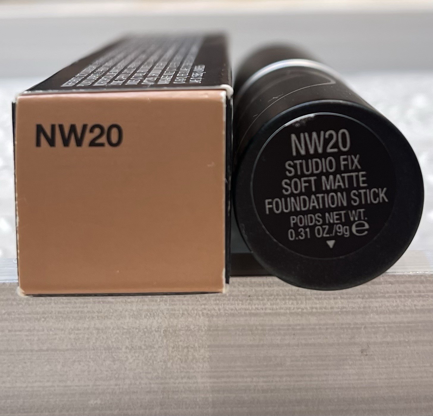 MAC ~ ‘NW20’ ~ Studio Fix Soft Matte Foundation Stick ~ Full Size 9 g ~ NIB