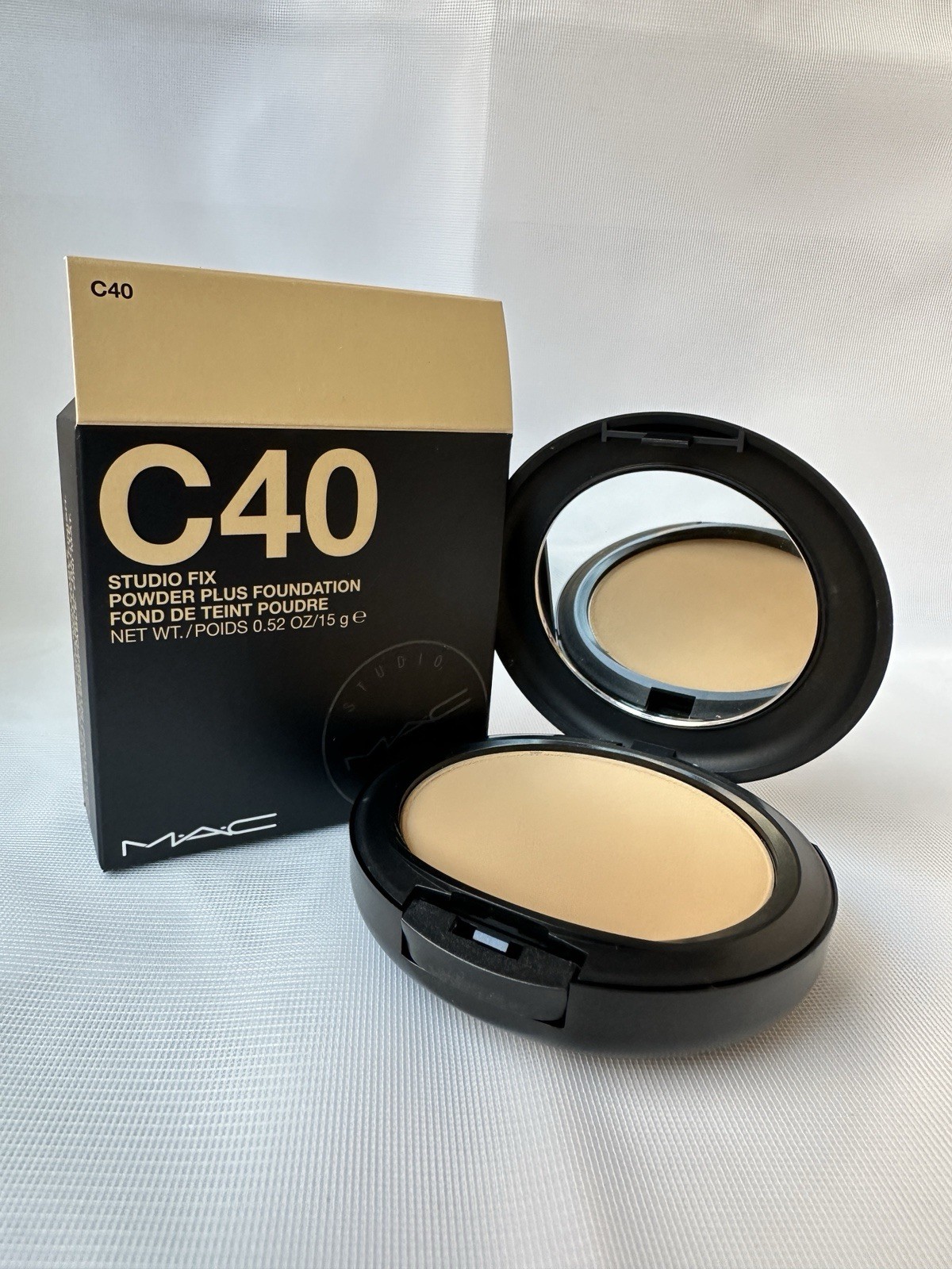MAC Studio Fix Powder Plus Foundation Shade -C40-0.52oz/ 15g New In Box