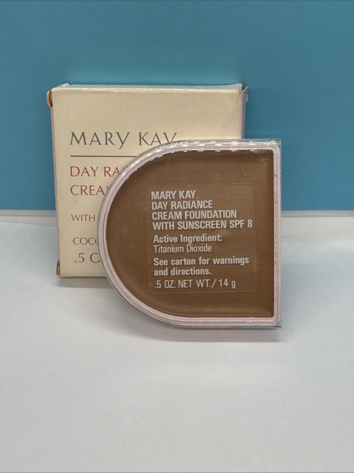 Mary Kay Day Radiance Cream Foundation Cocoa Beige #6307 /#0128- NOS